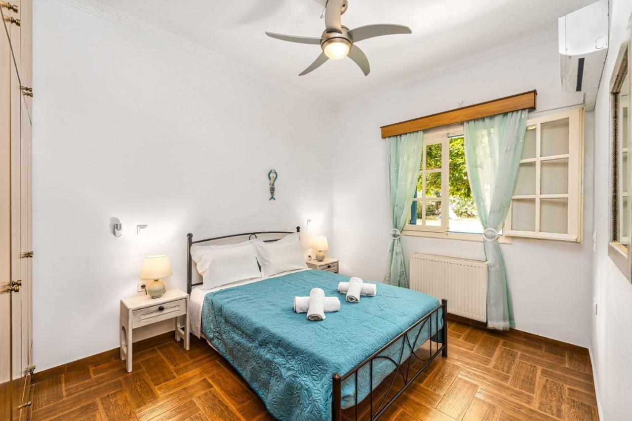 St. Harry'S Windmill Apartment Makris Gialos  Exterior photo