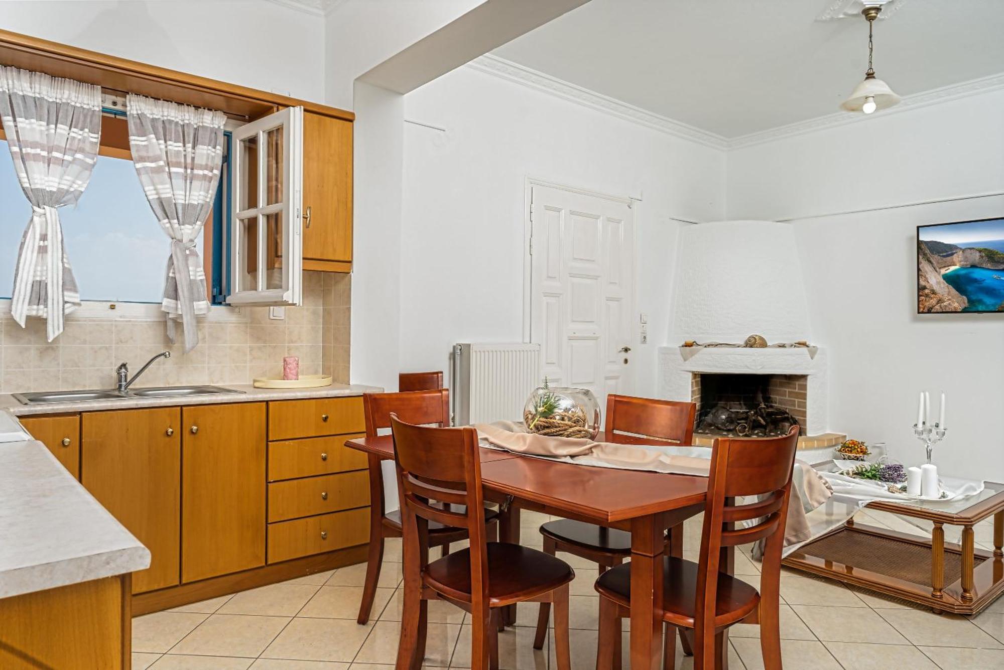 St. Harry'S Windmill Apartment Makris Gialos  Exterior photo