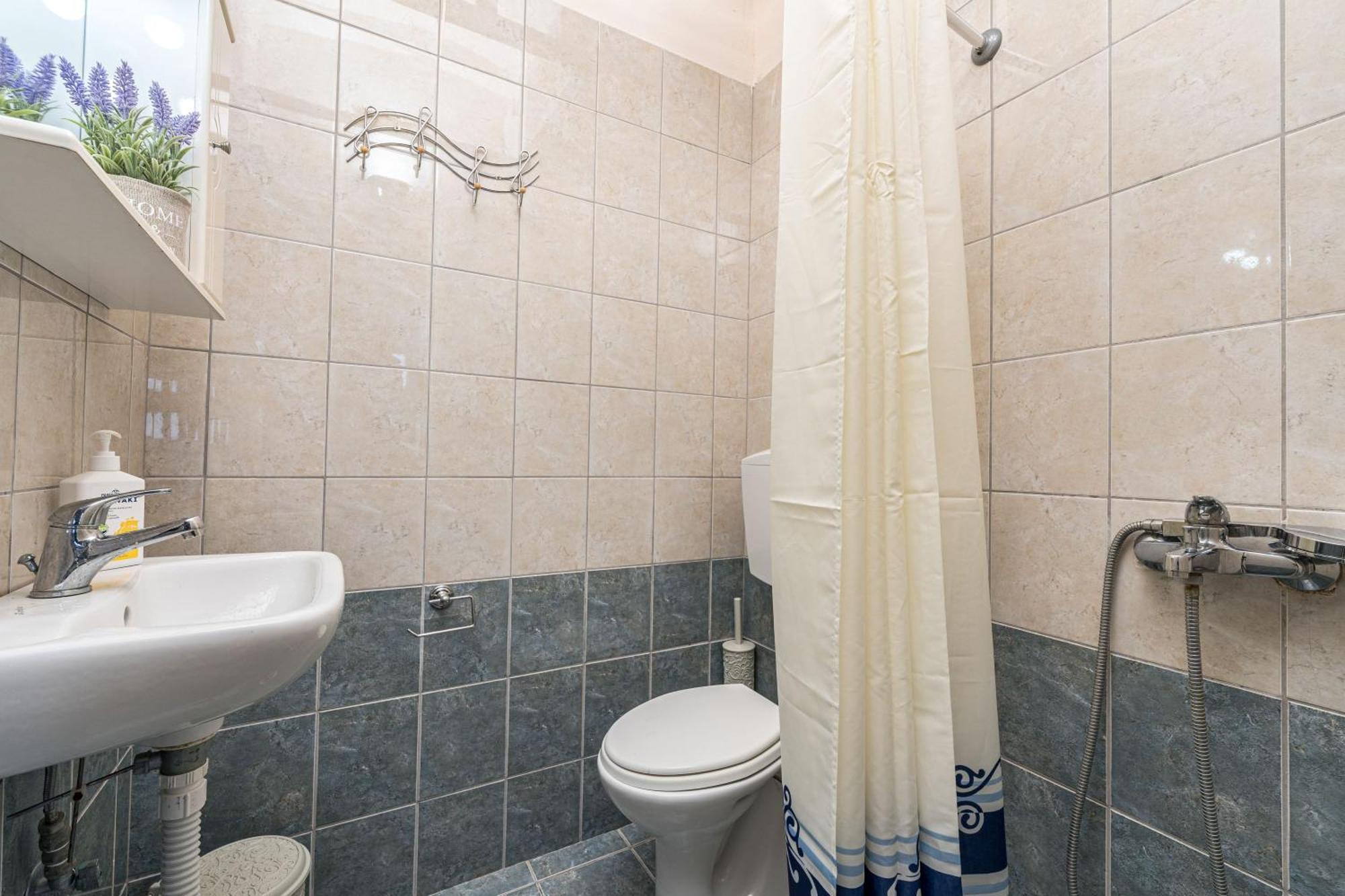 St. Harry'S Windmill Apartment Makris Gialos  Exterior photo